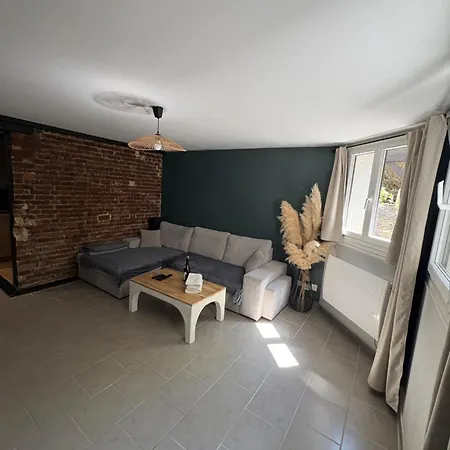 Gare/centre Lejlighed *